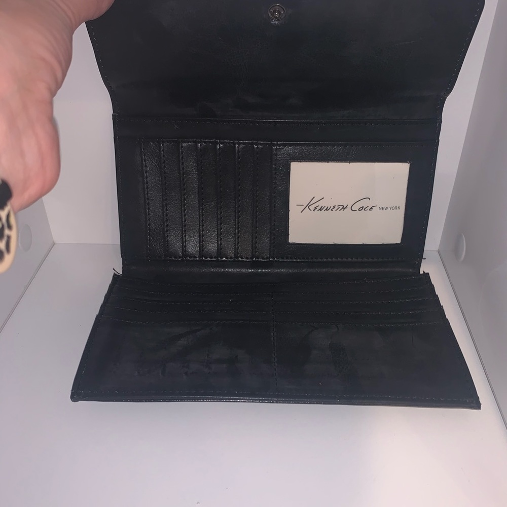 Wallet - Picture 4 of 4